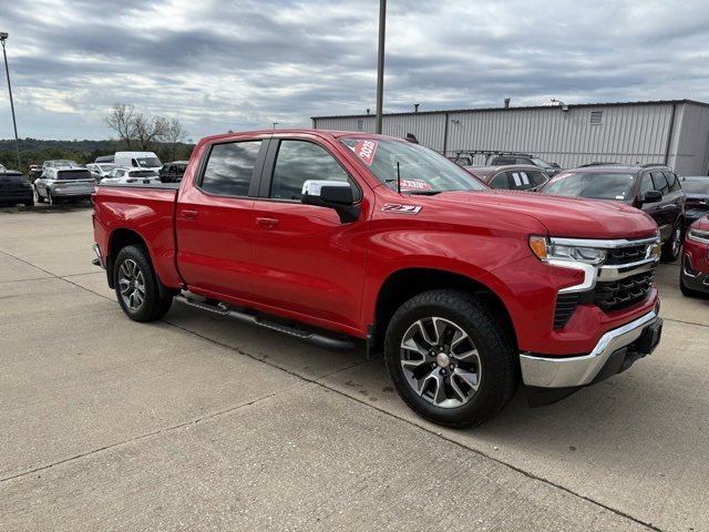 Used 2025 Chevrolet Silverado 1500 LT