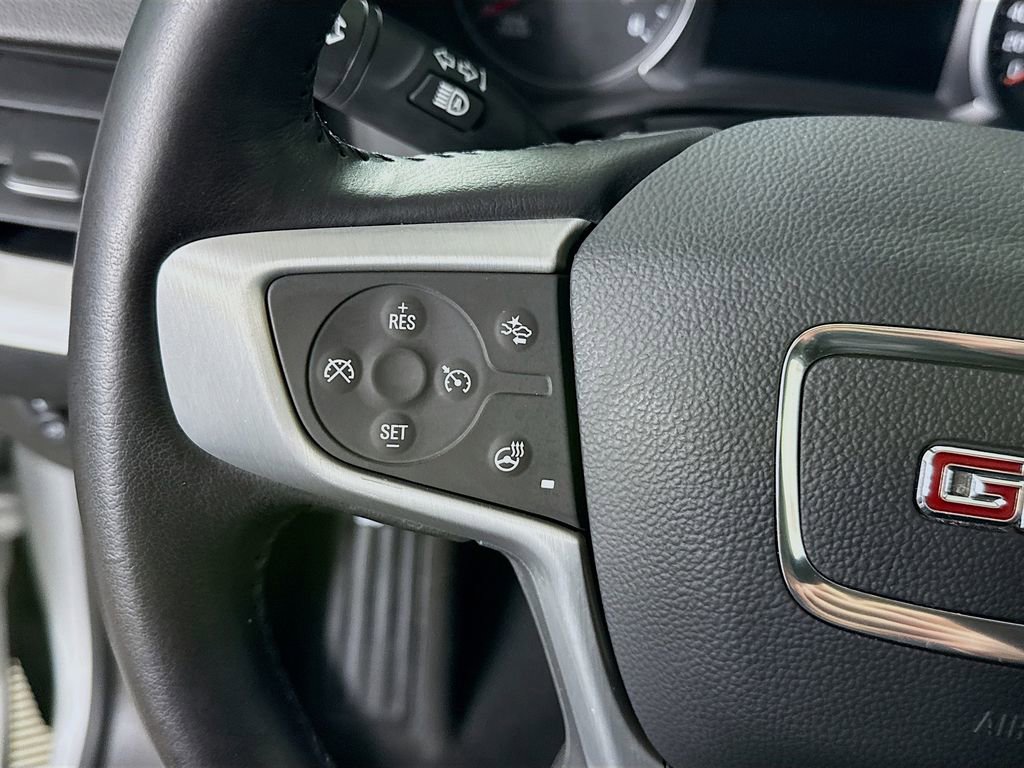 Used 2022 GMC Terrain SLT image 20