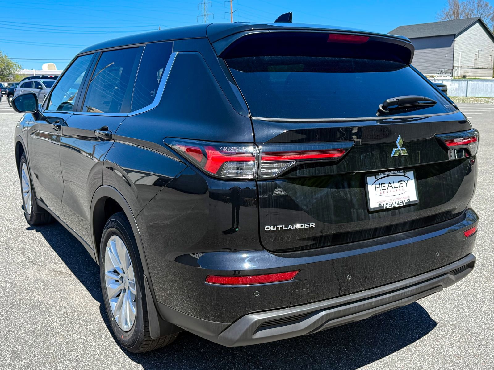 New 2026 Mitsubishi Outlander ES AWD/4WD image 5