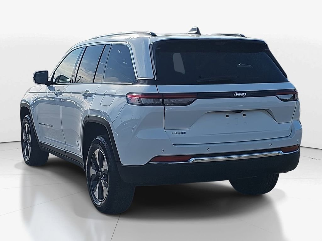 Used 2022 Jeep Grand Cherokee Limited 4xe w/ Luxury Tech Group II image 7