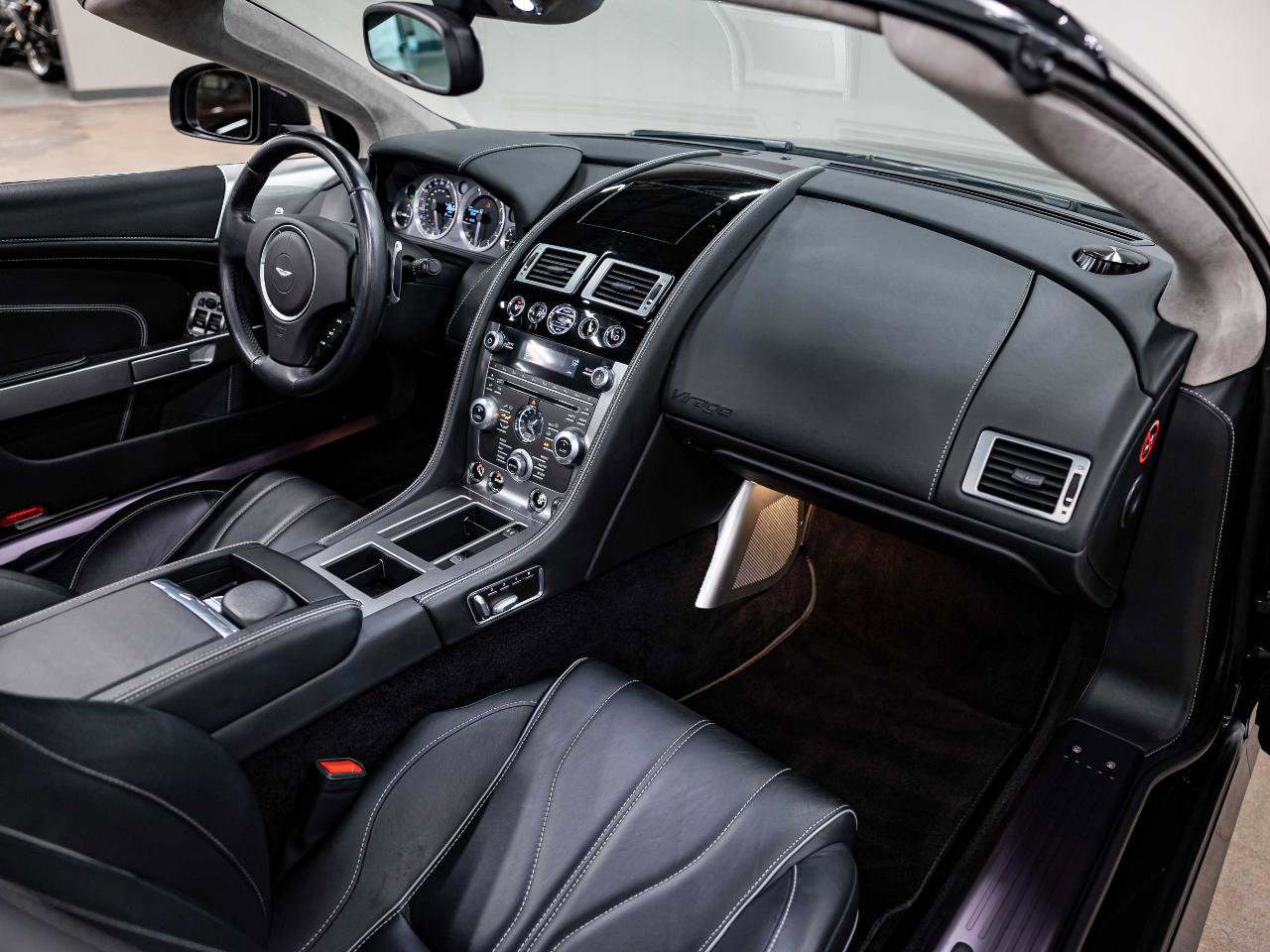 Used 2012 Aston Martin Virage Volante image 7