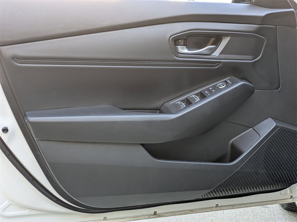 Used 2024 Honda Accord EX image 11