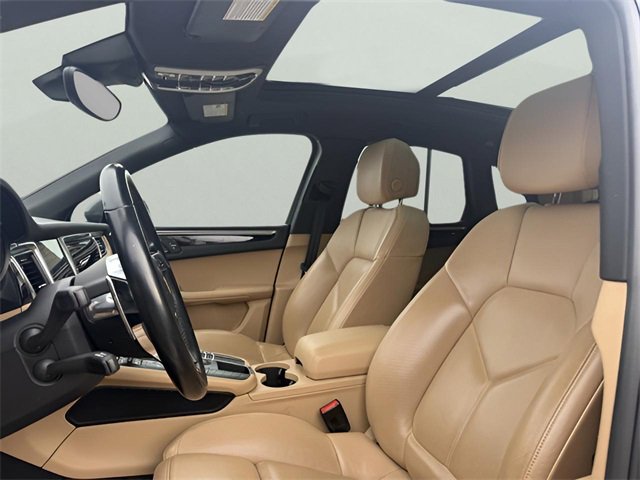 Used 2018 Porsche Macan S image 14