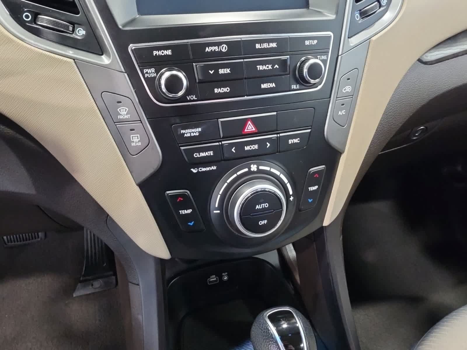 Used 2017 Hyundai Santa Fe Sport AWD/4WD image 24