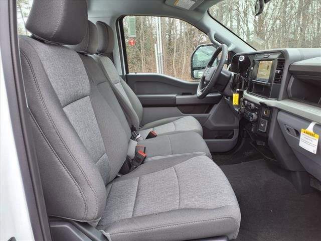 New 2025 Ford F250 XLT w/ FX4 Off-Road Package image 11