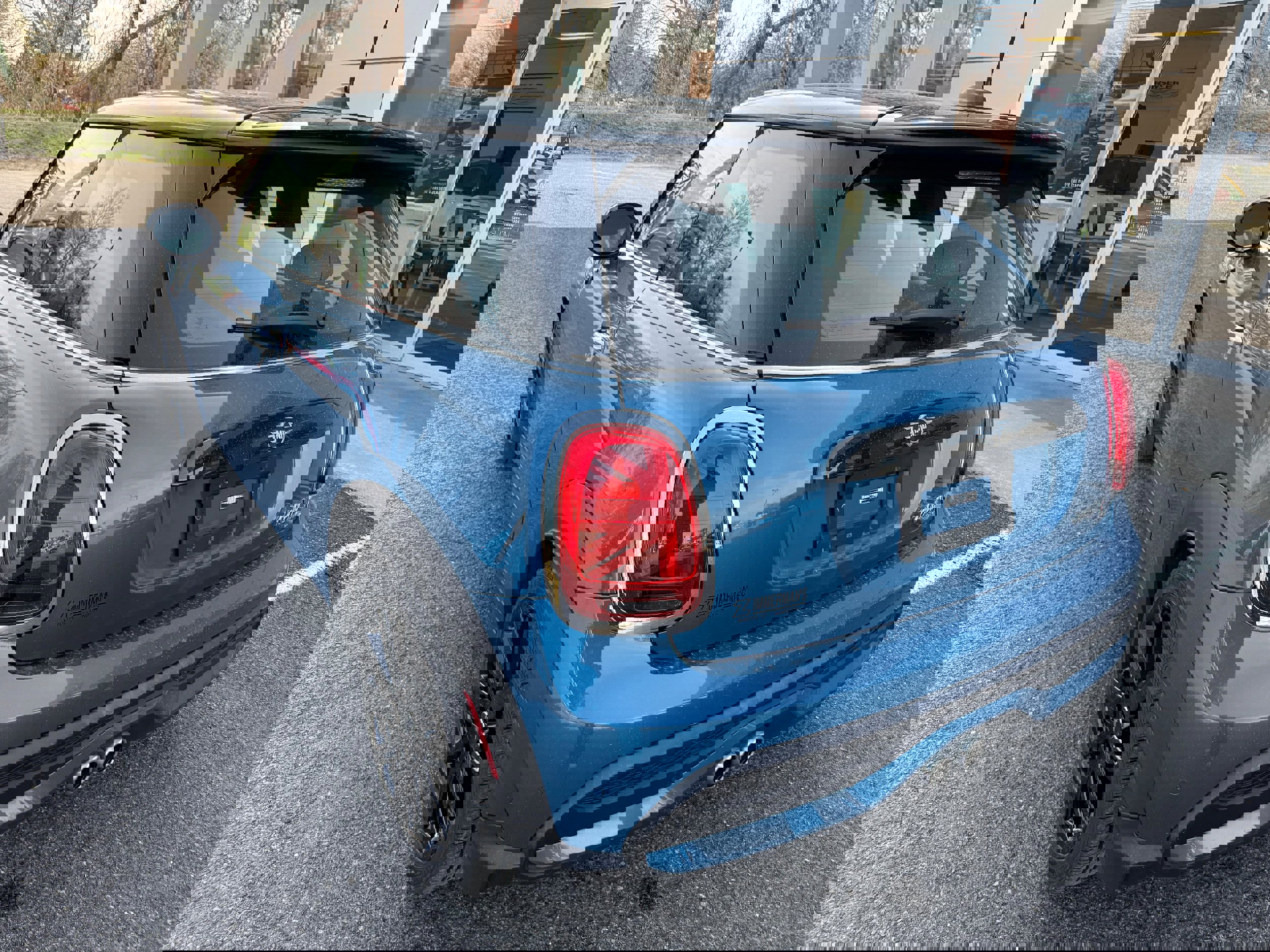 Used 2022 MINI Cooper S image 9