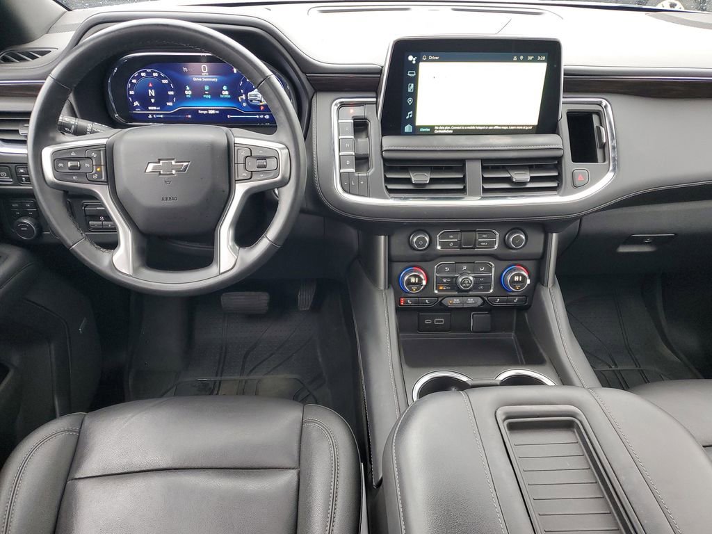 Certified 2024 Chevrolet Tahoe Z71 w/ Luxury Package image 28