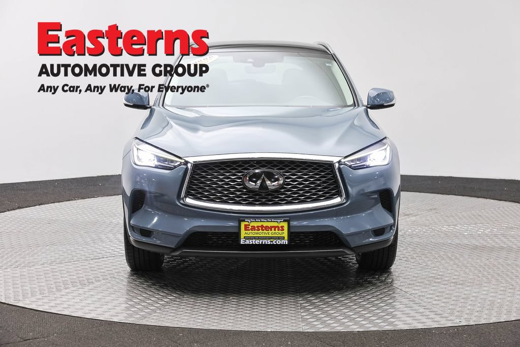 Used 2023 INFINITI QX50 Luxe AWD/4WD image 2