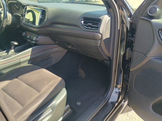 Used 2025 Dodge Durango GT AWD/4WD image 13