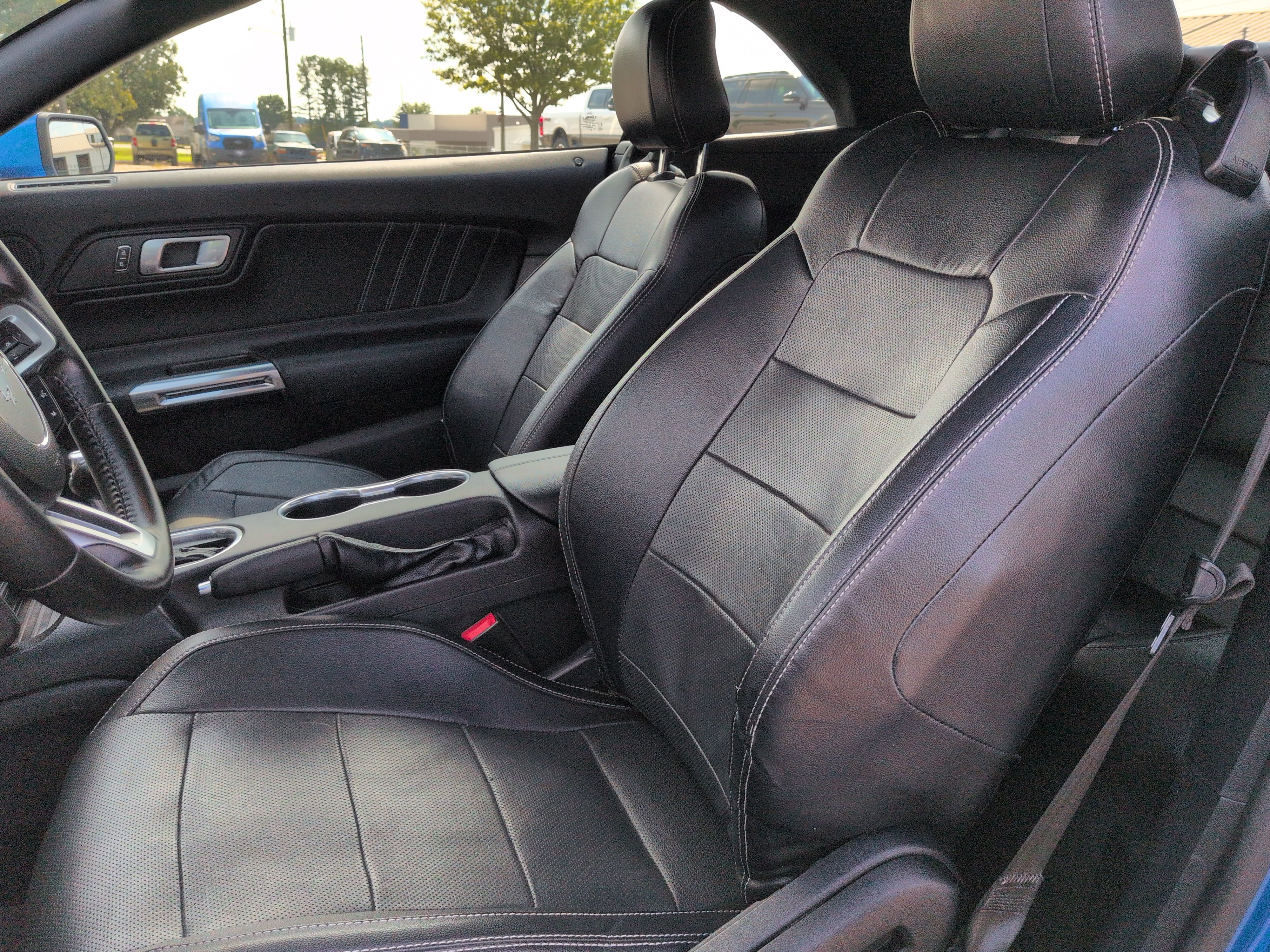 Certified 2020 Ford Mustang Premium RWD image 12