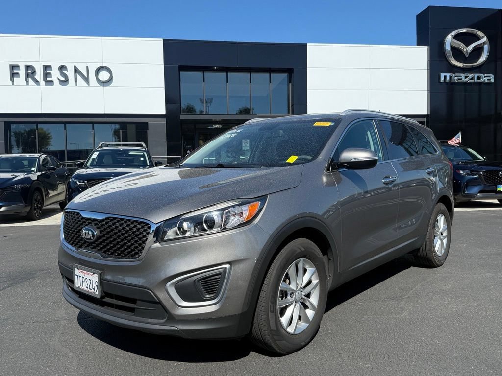 Used 2016 Kia Sorento FWD image 1