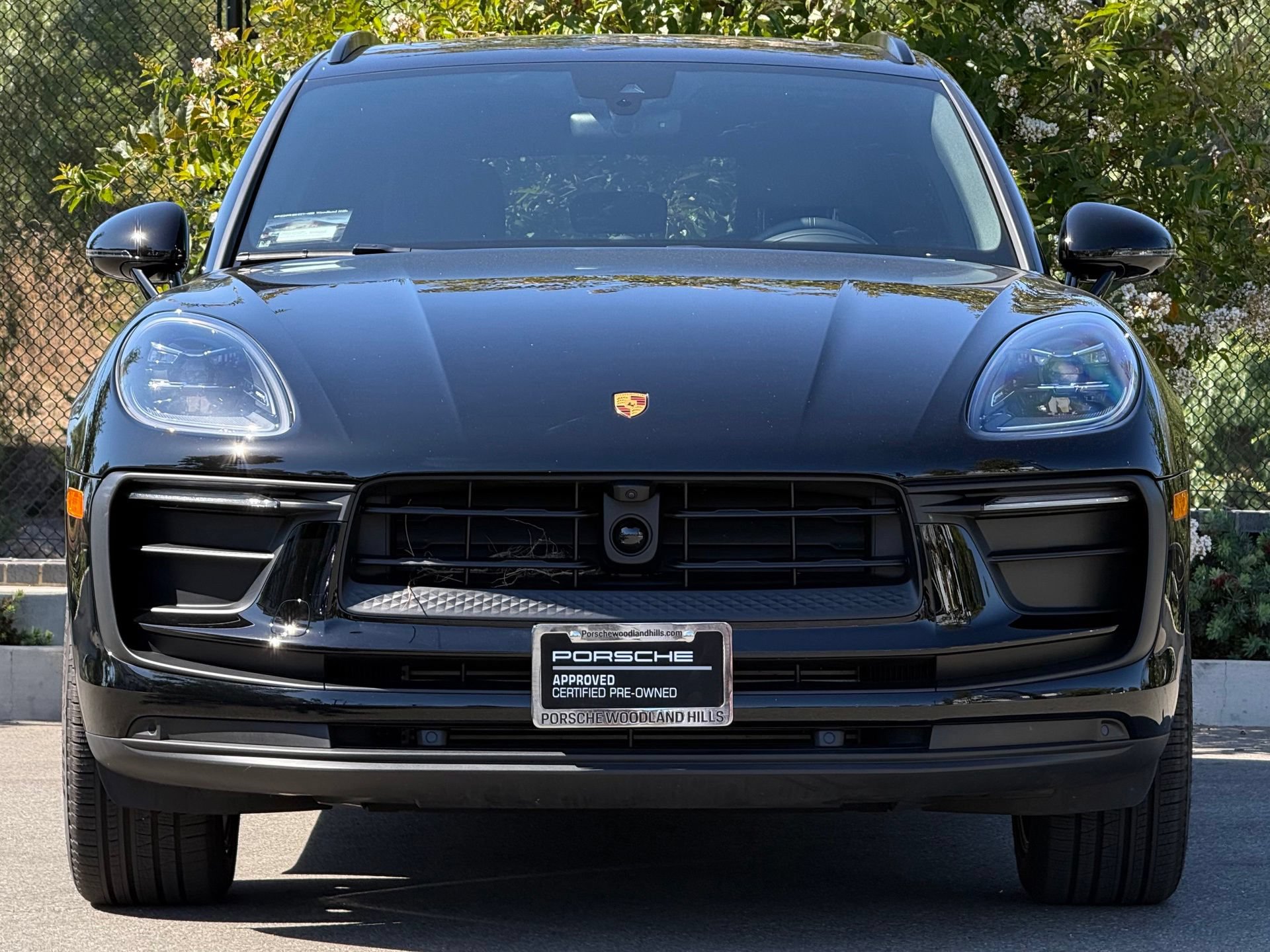 Used 2026 Porsche Macan AWD/4WD image 10