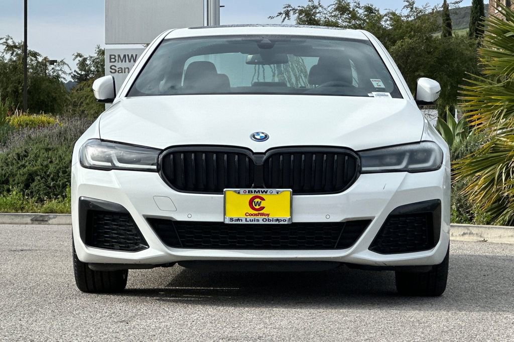 Used 2023 BMW 530e 530e iPerformance w/ M Sport Package image 8