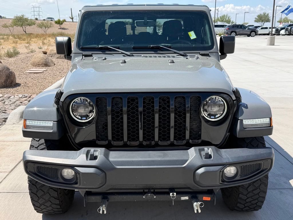 Used 2023 Jeep Gladiator Sport AWD/4WD image 3