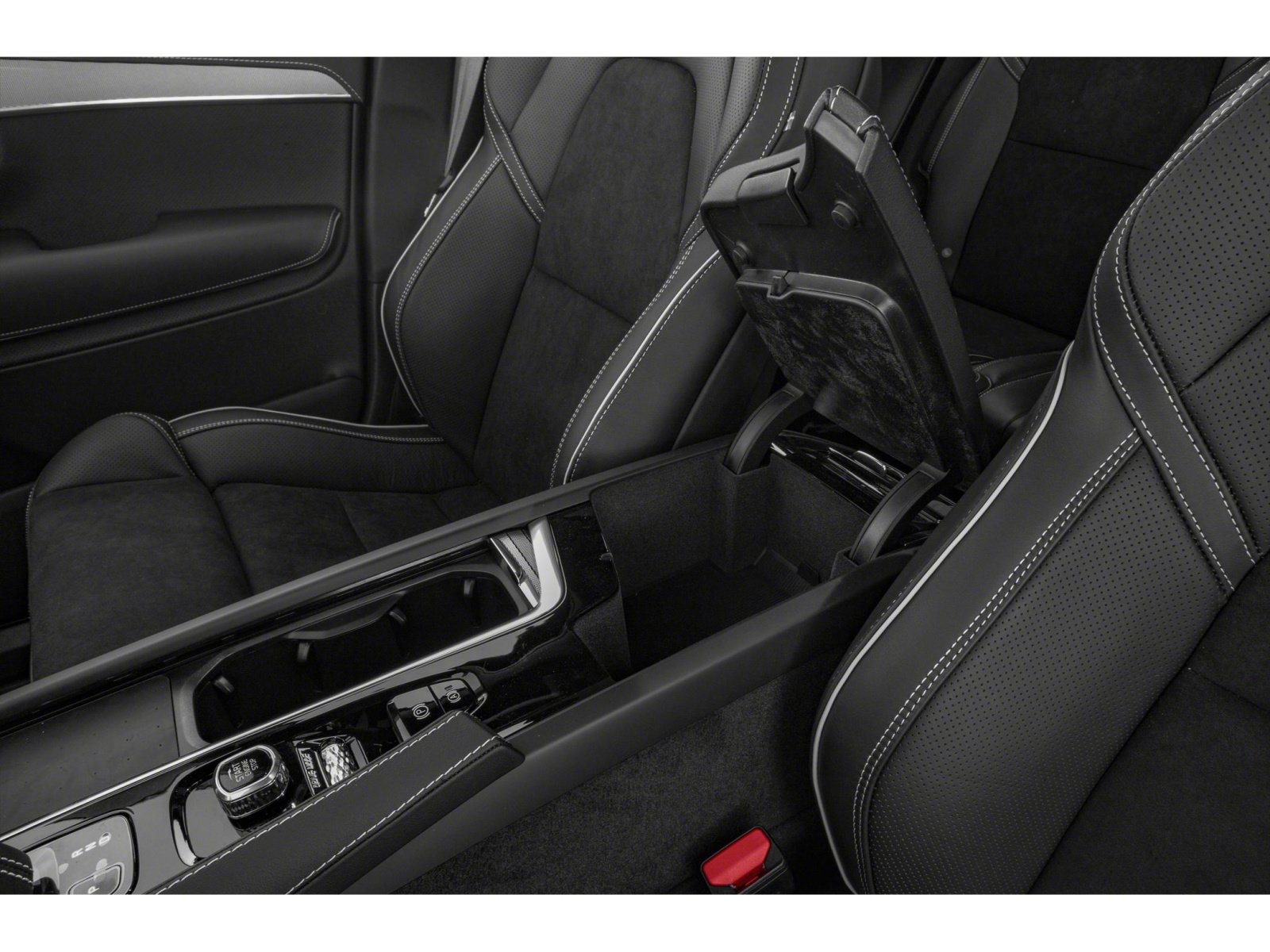 Used 2020 Volvo XC90 T8 R-Design w/ Protection Package Premier AWD/4WD image 12