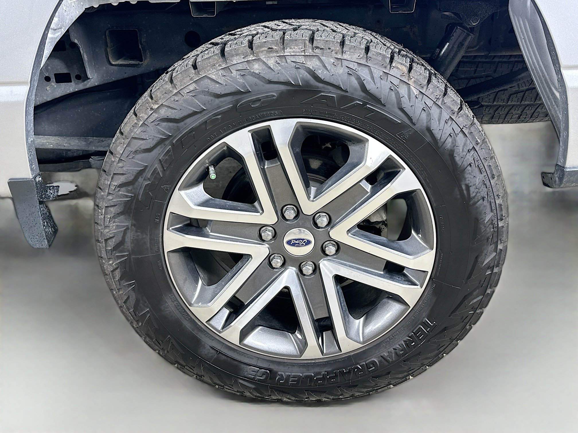 Used 2022 Ford F150 XL w/ STX Appearance Package AWD/4WD image 36