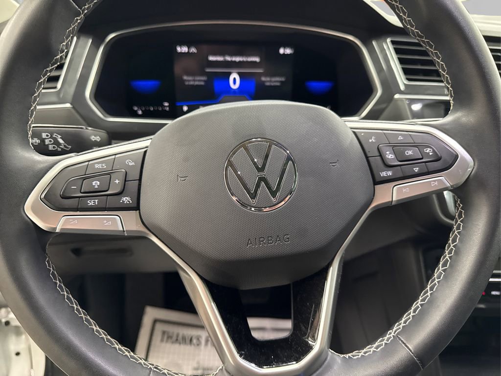 Used 2022 Volkswagen Tiguan SE image 25