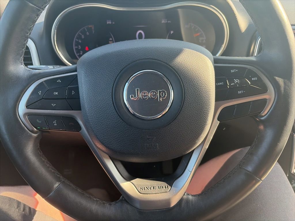 Used 2019 Jeep Grand Cherokee Altitude AWD/4WD image 24