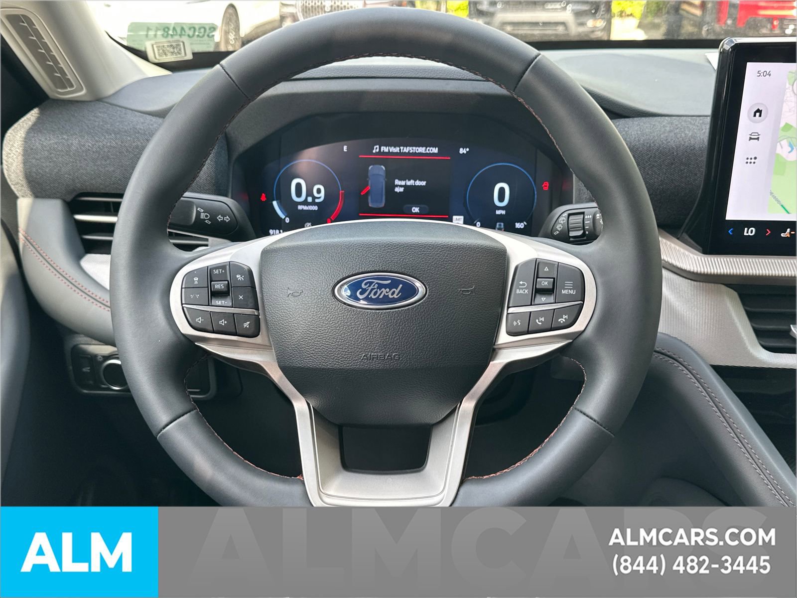 Used 2025 Ford Explorer Active AWD/4WD image 28