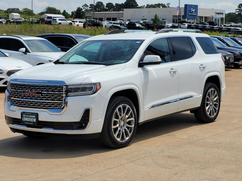 Used 2023 GMC Acadia Denali w/ Trailering Package FWD image 3