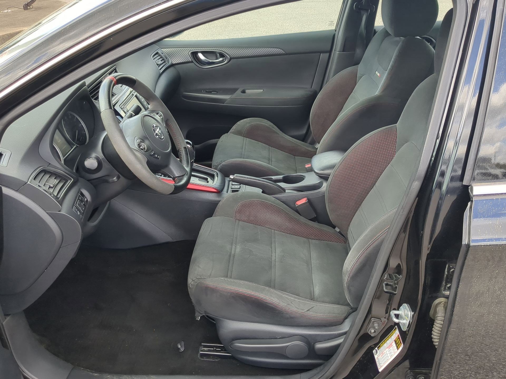 Used 2017 Nissan Sentra NISMO w/ NISMO Premium Package image 11