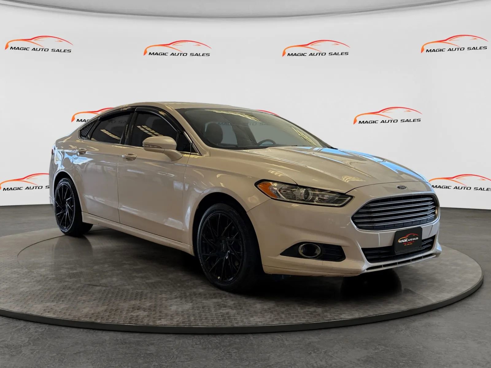 Used 2016 Ford Fusion SE w/ Equipment Group 202A image 40