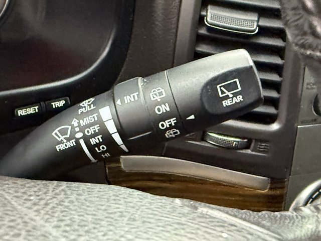 Used 2010 Hyundai Santa Fe SE image 14