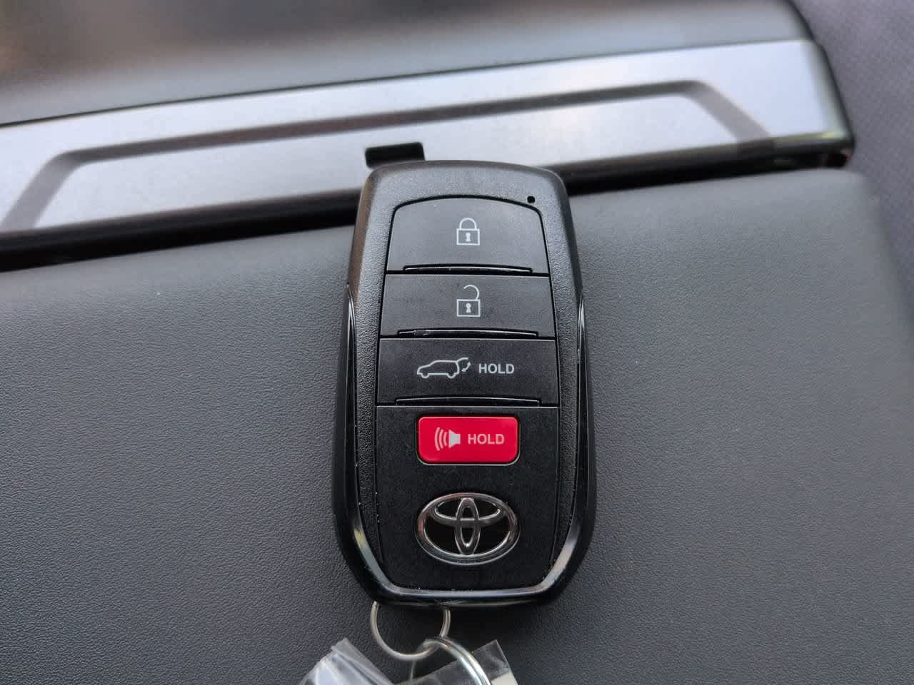 Used 2026 Toyota RAV4 XSE w/ Weather Package AWD/4WD image 28