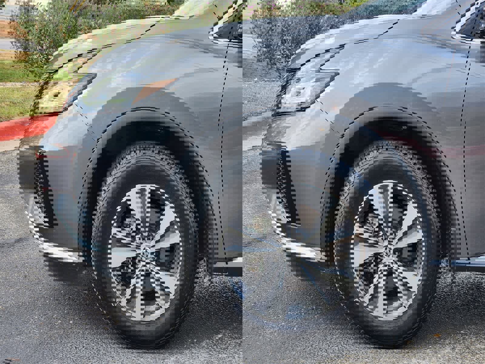 Used 2021 Nissan Murano S image 8