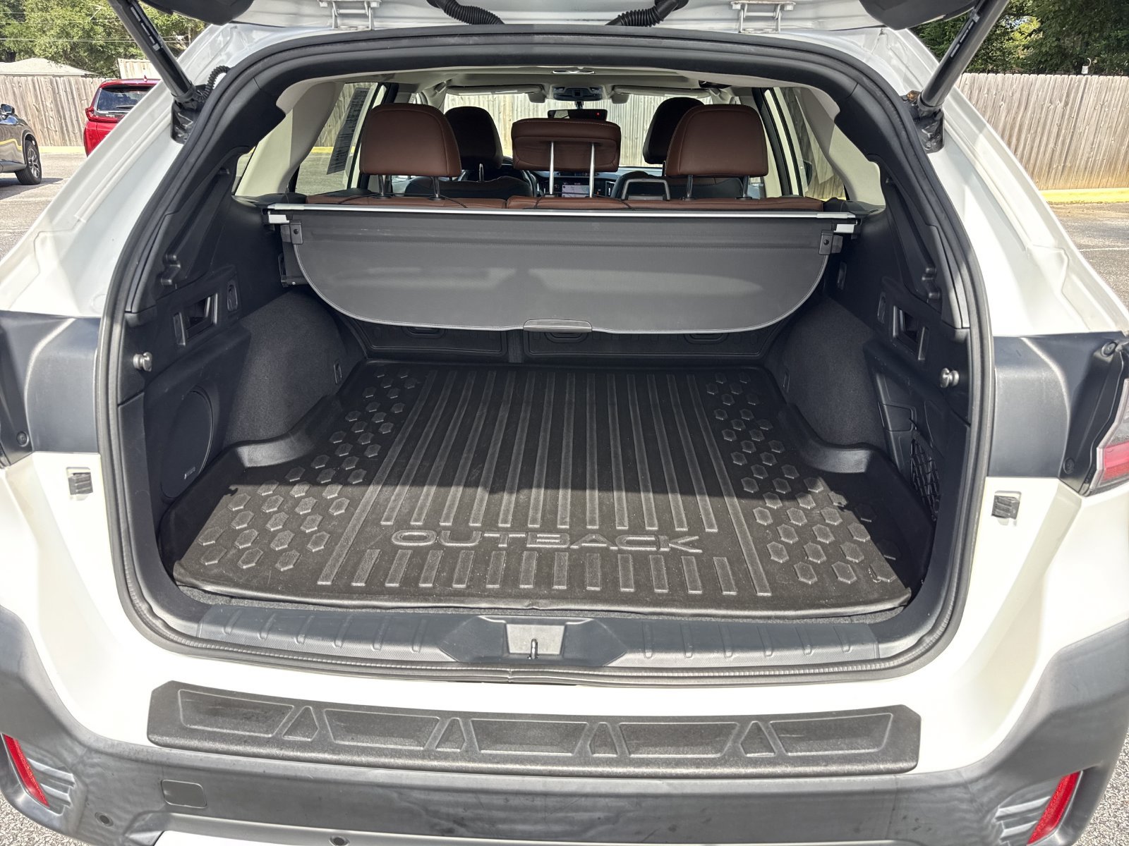 Used 2021 Subaru Outback Touring XT AWD/4WD image 33