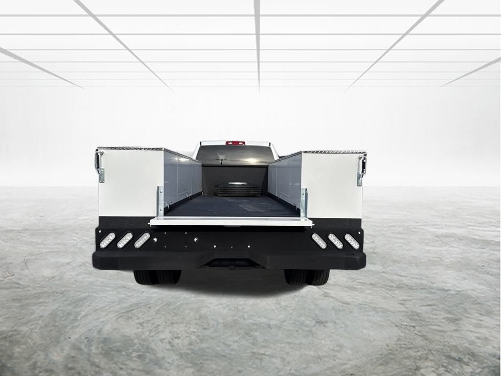 New 2026 RAM 5500 Tradesman w/ Chrome Appearance Group image 24