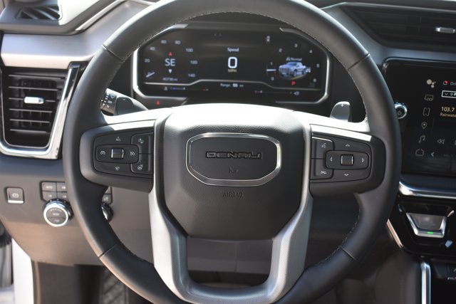 Used 2023 GMC Sierra 1500 Denali AWD/4WD image 19