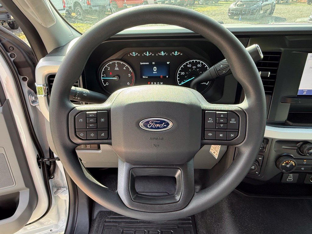 New 2026 Ford F450 XL w/ XL Chrome Package AWD/4WD image 8