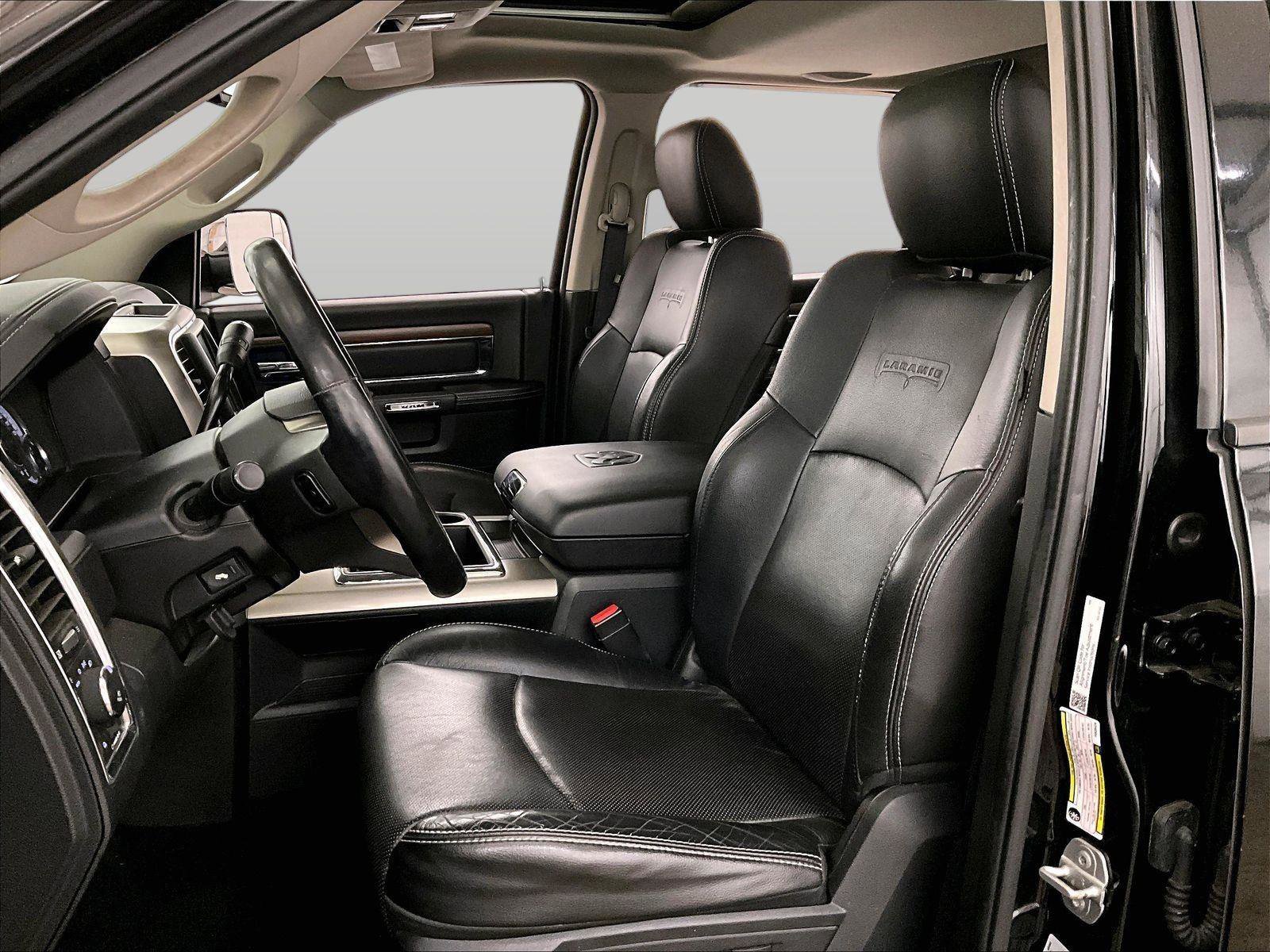 Used 2015 RAM 2500 Laramie w/ Convenience Group AWD/4WD image 25