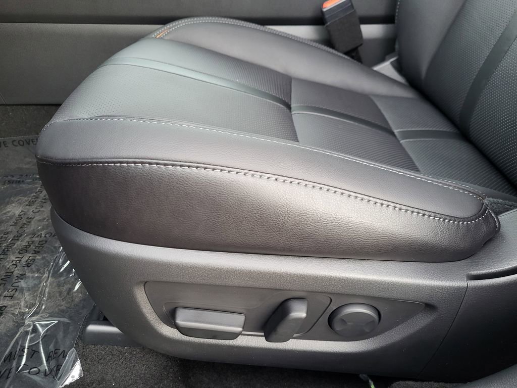 New 2026 MAZDA CX-50 AWD 2.5 Hybrid w/ Weather Package image 15