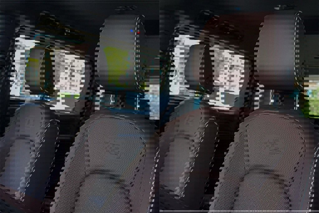 New 2025 Volkswagen ID. Buzz Pro S image 11