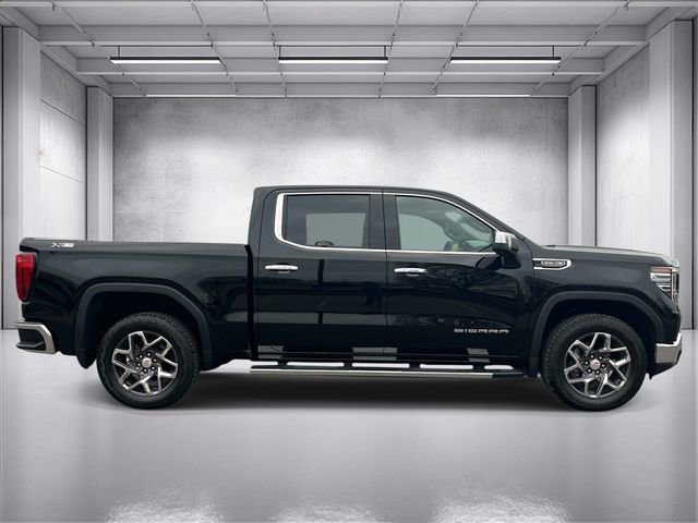 Used 2025 GMC Sierra 1500 SLT w/ SLT Premium Plus Package image 2