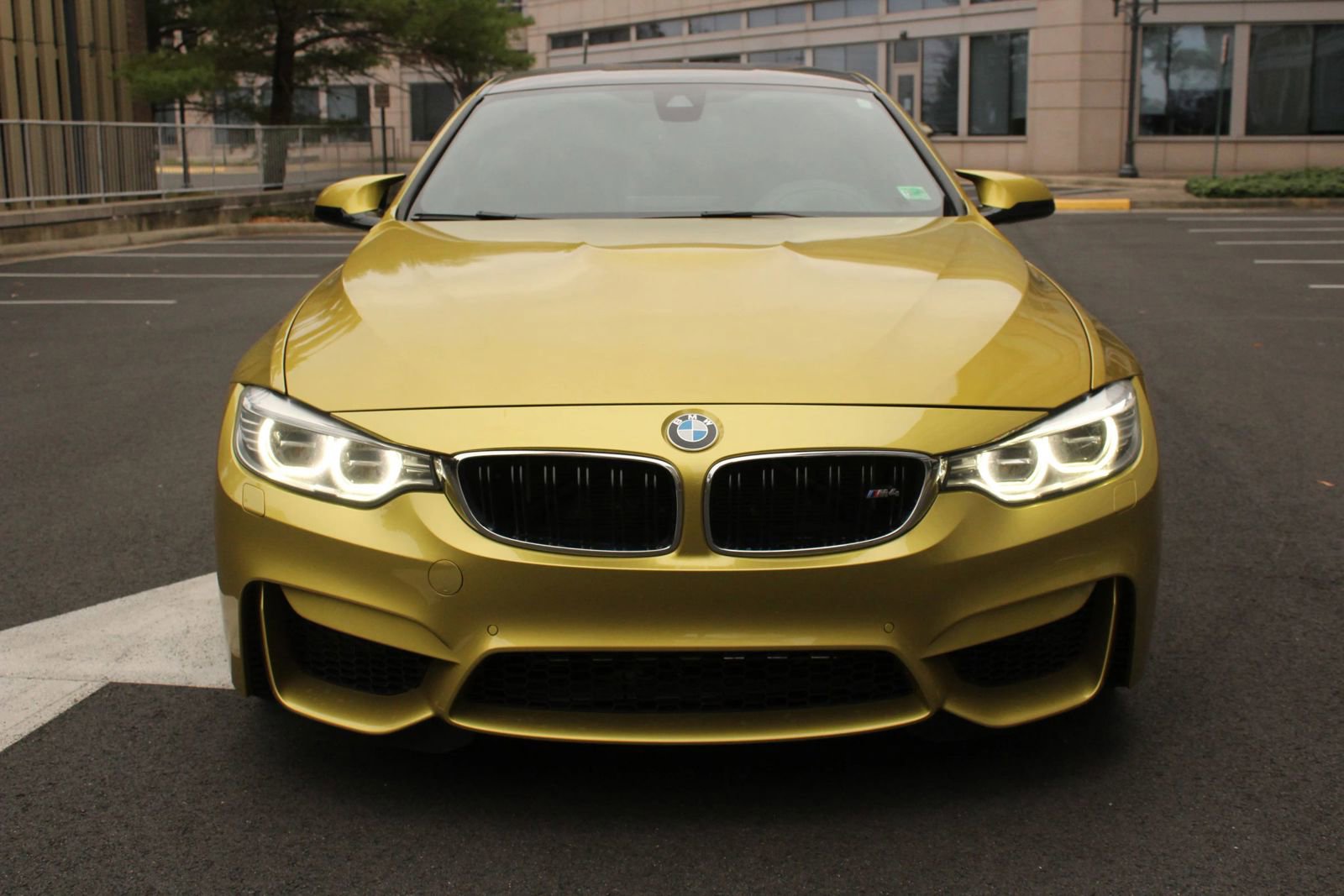 Used 2015 BMW M4 Coupe RWD image 5