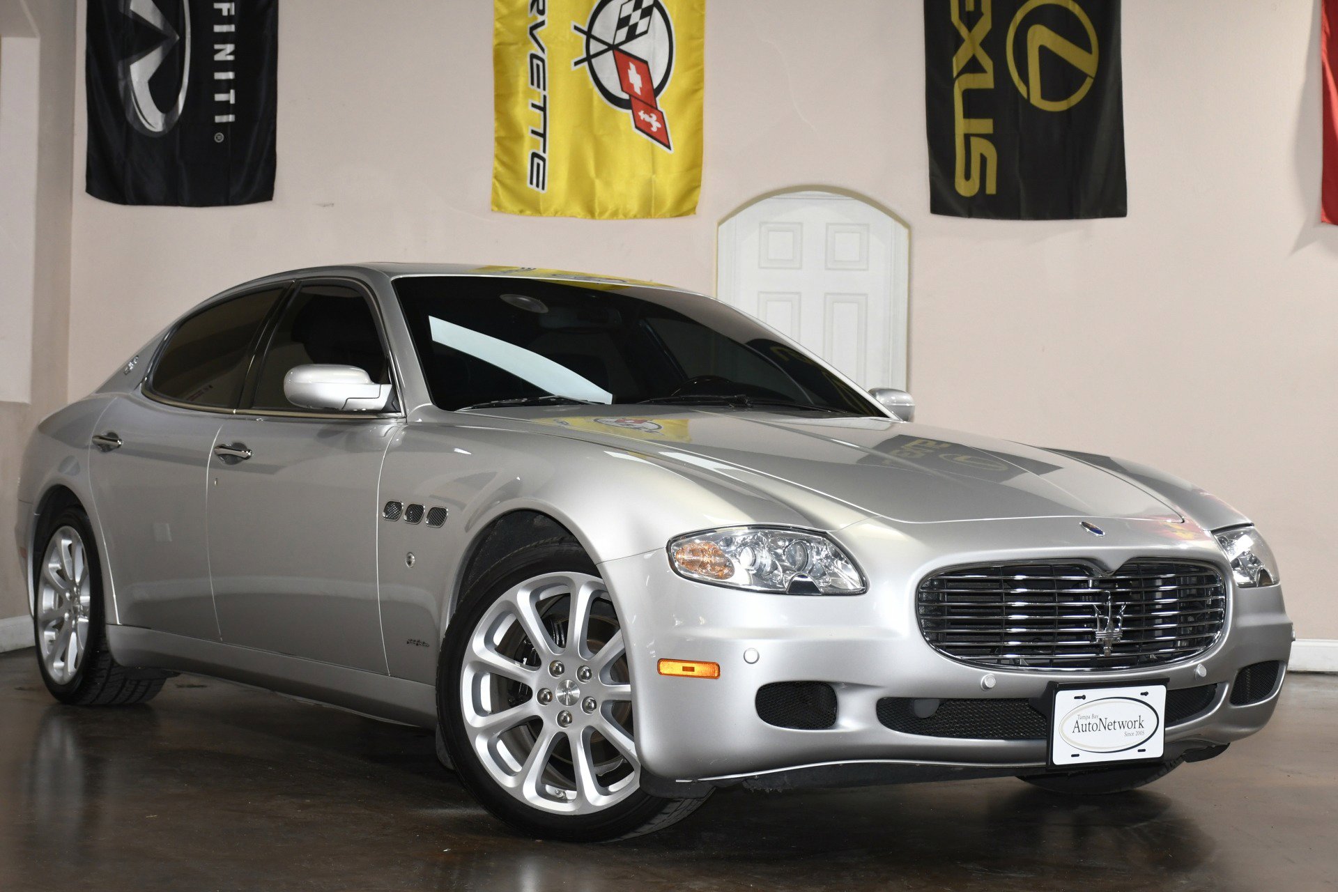 Used 2008 Maserati Quattroporte image 3
