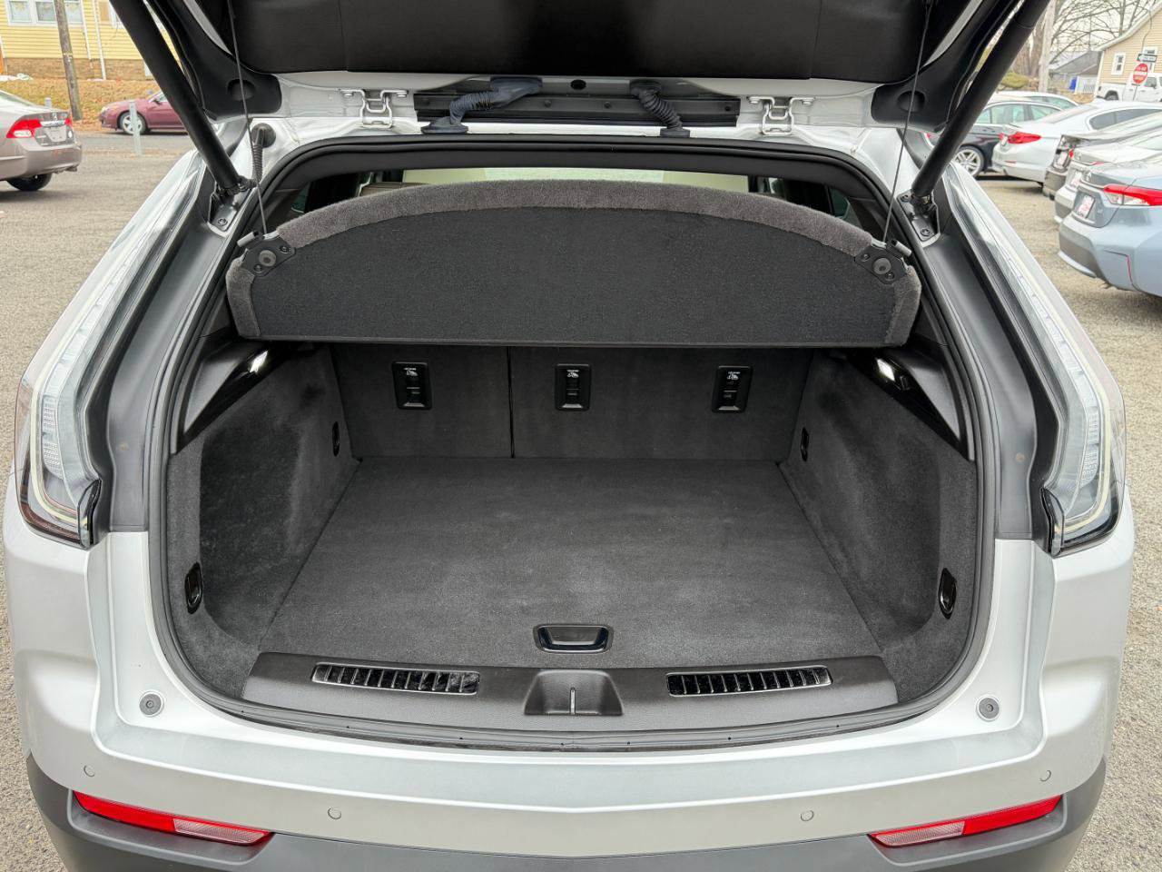 Used 2019 Cadillac XT4 Sport w/ Cold Weather Package image 35