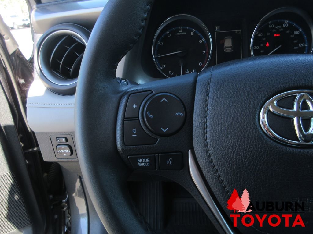 Used 2017 Toyota RAV4 Limited w/ Advanced Technology Package image 33