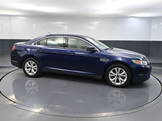 Used 2011 Ford Taurus SEL w/ 201A Rapid Spec Order Code video 3