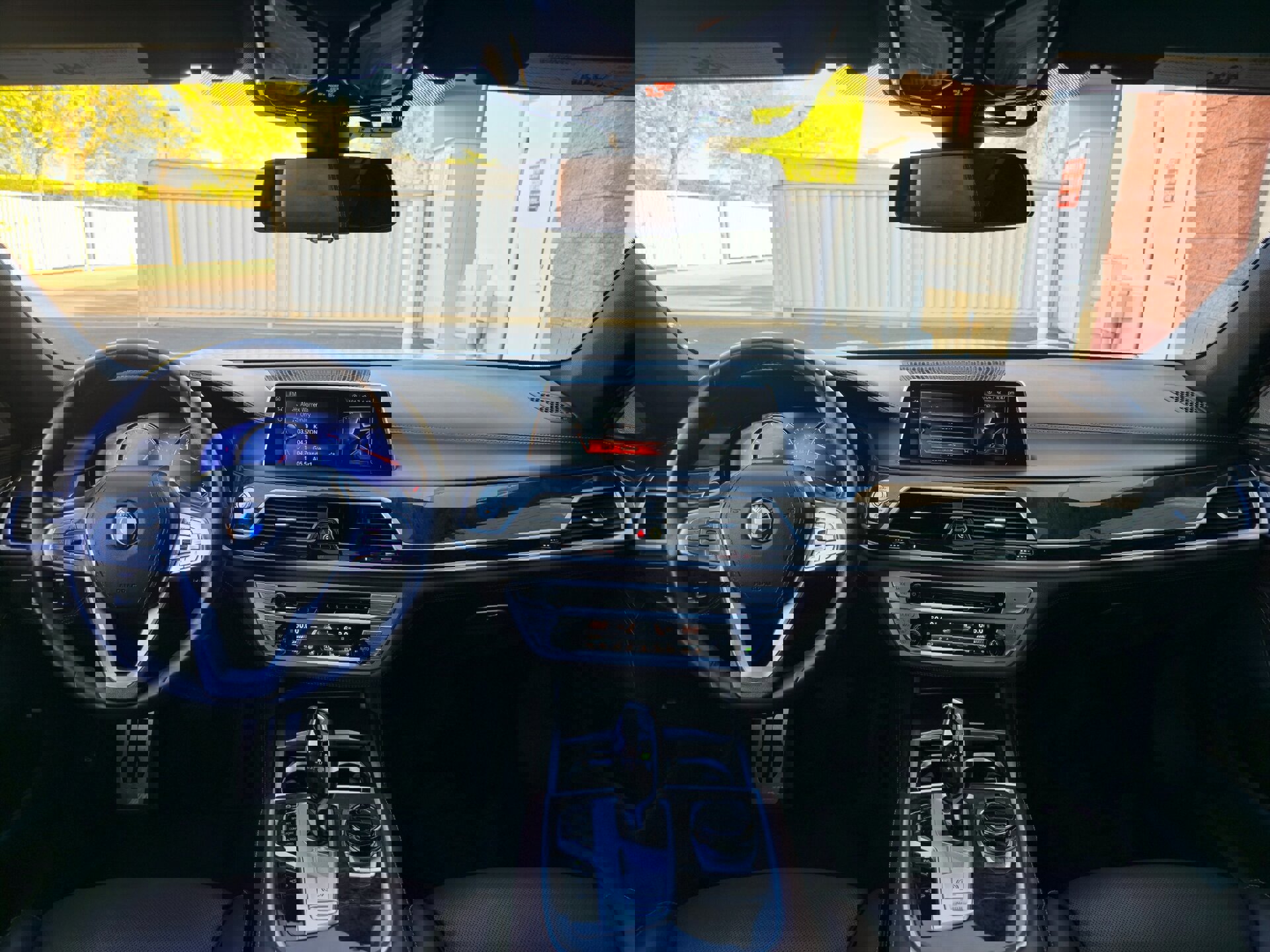 Used 2016 BMW 740i image 17