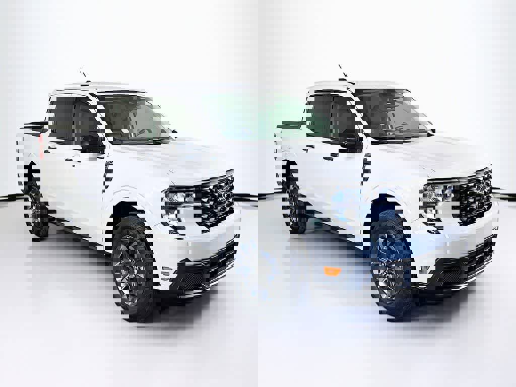 Certified 2025 Ford Maverick XLT w/ XLT Luxury Package image 22