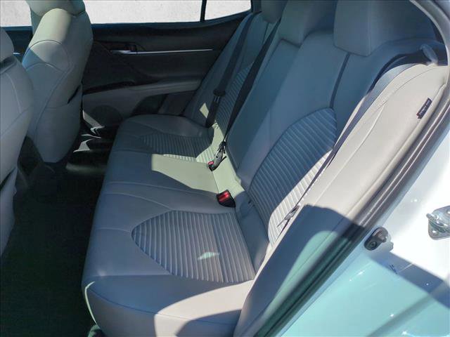Used 2021 Toyota Camry SE w/ Convenience Package image 18