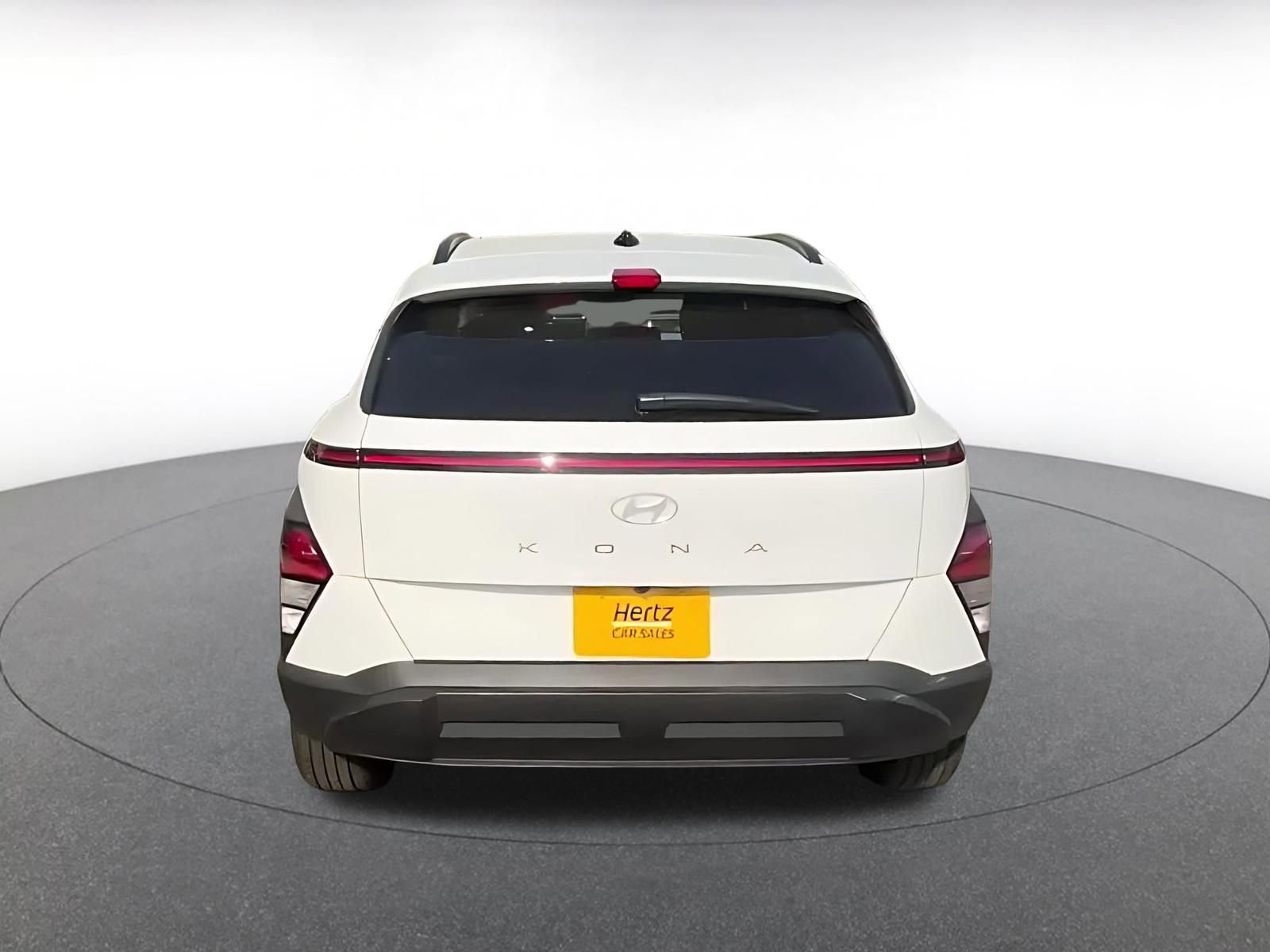 Used 2025 Hyundai Kona SEL image 16