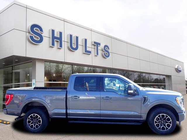 Certified 2022 Ford F150 XLT w/ Equipment Group 302A High image 4