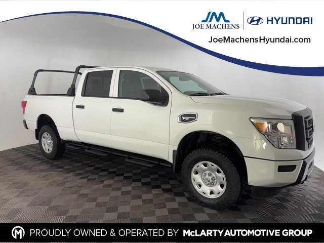Used 2022 Nissan Titan S w/ HD Front GAWR Package image 3