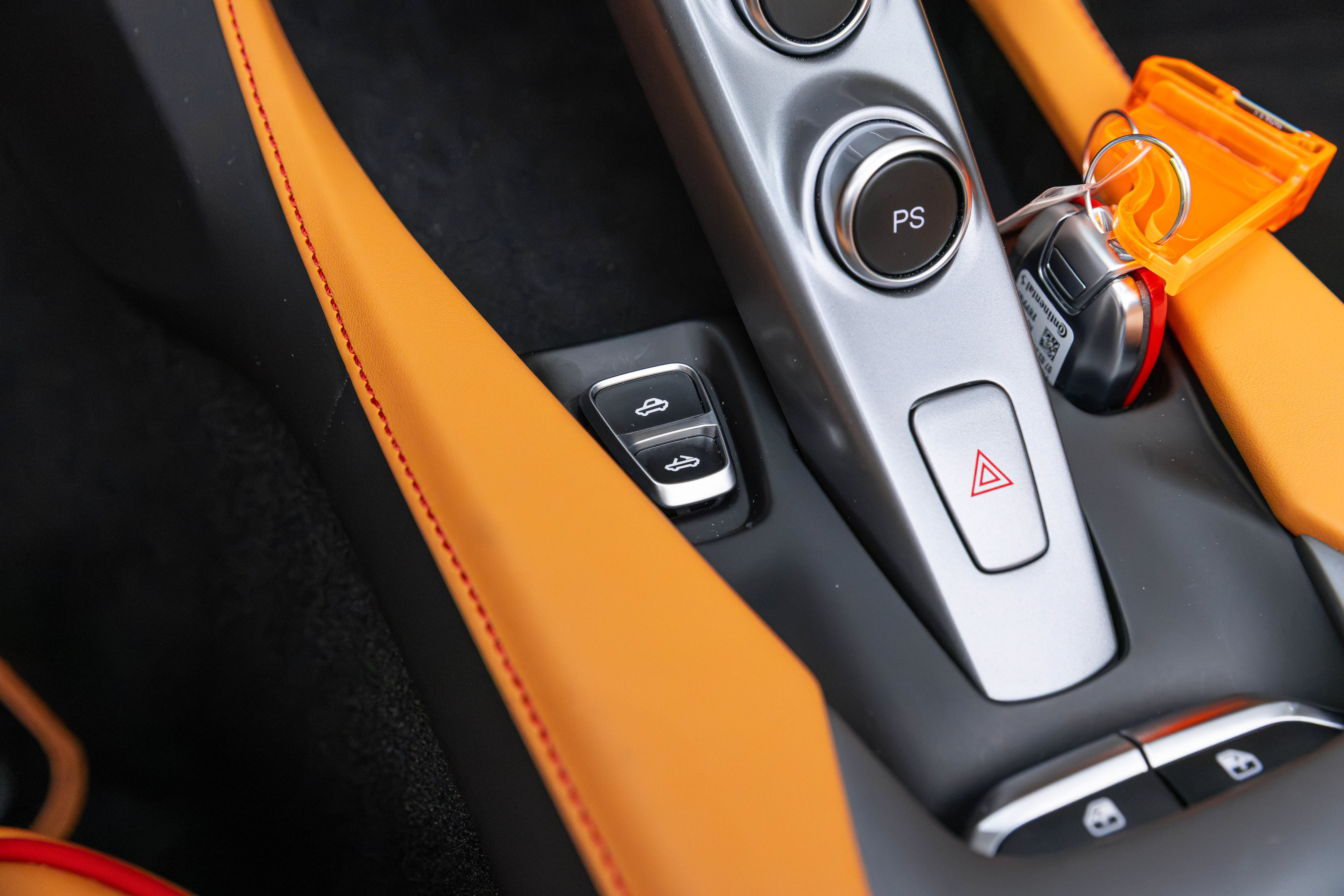Used 2022 Ferrari Portofino M RWD image 40