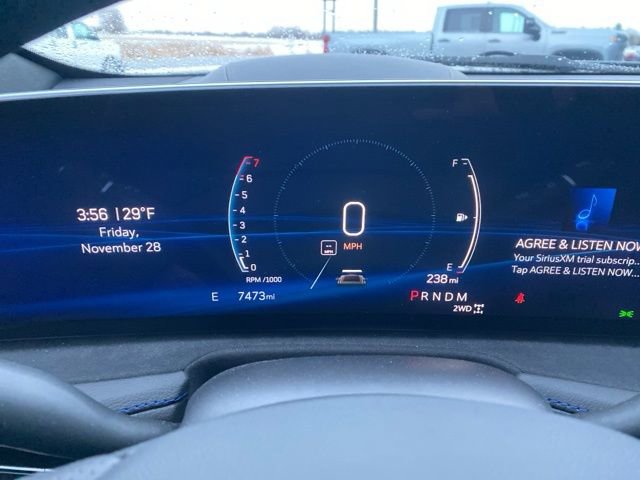 Used 2025 Cadillac XT4 Sport image 10